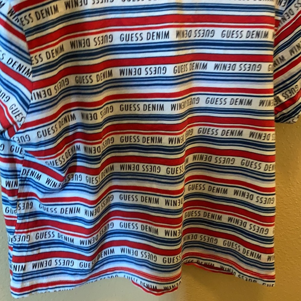 Guess Tee - Picture 5 of 5